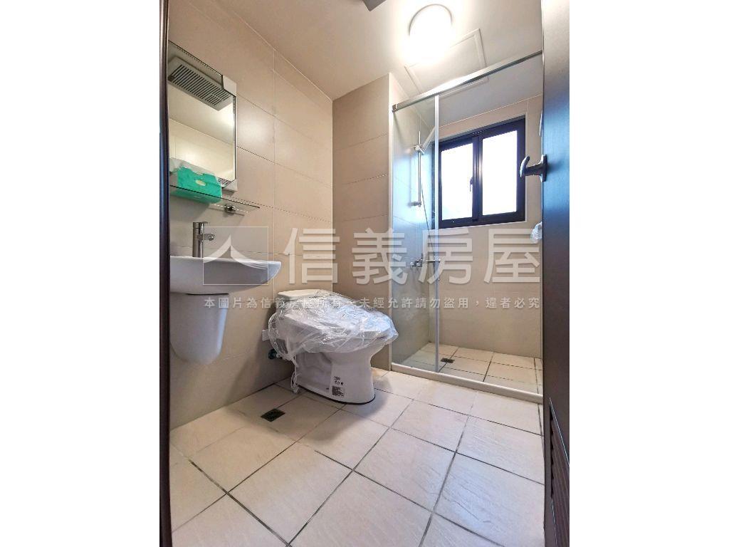 富御捷境悠境兩房車位房屋室內格局與周邊環境