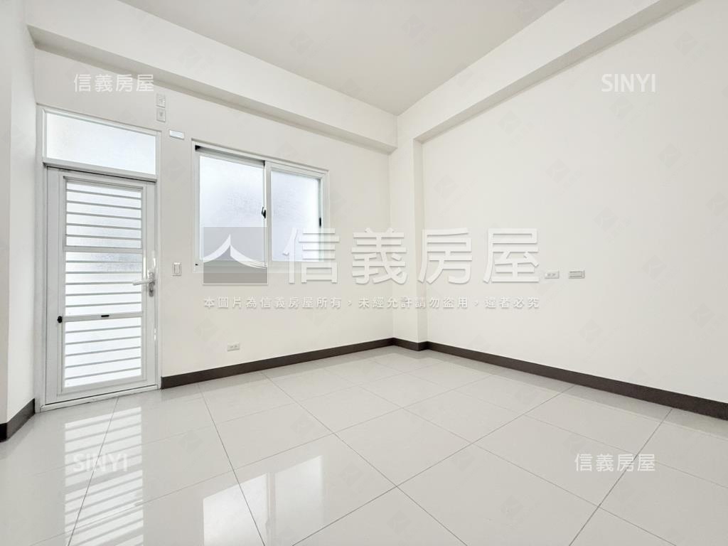 稀有正路吃市亮美透店房屋室內格局與周邊環境