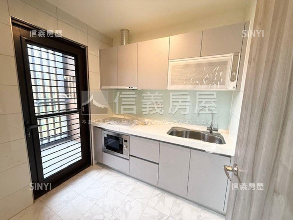 學府之森綠意景觀二房房屋室內格局與周邊環境