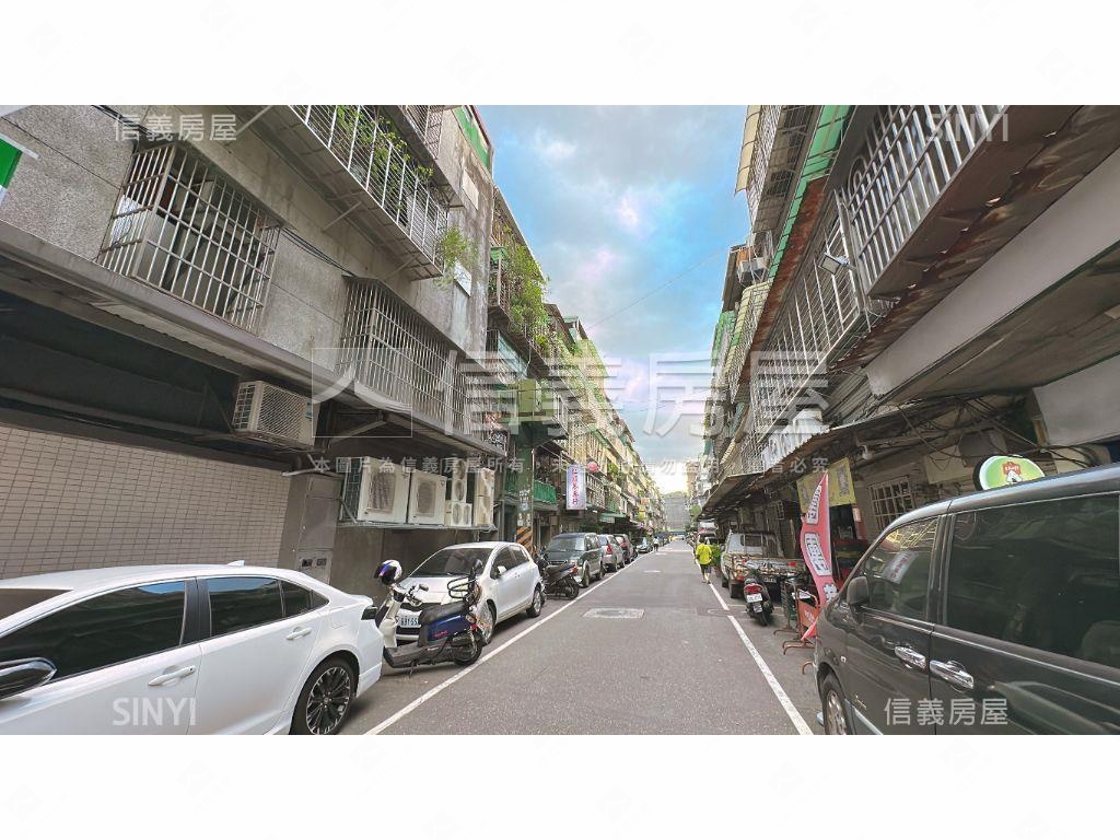 仁美面寬一樓房屋室內格局與周邊環境