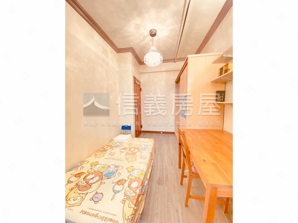 長安街閣樓收租寶房屋室內格局與周邊環境