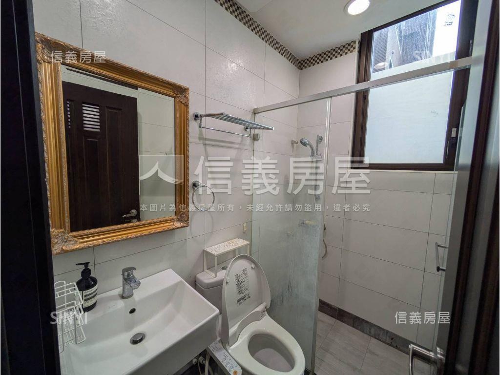 青埔尊騰美術雙套房車位房屋室內格局與周邊環境