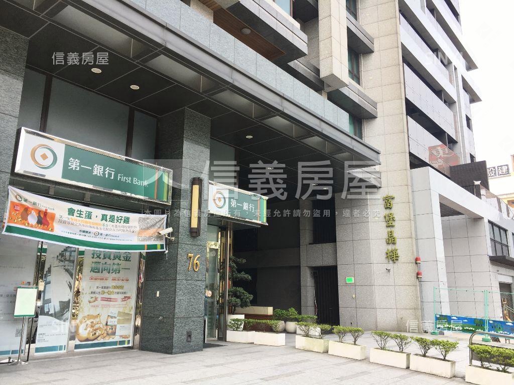 富堡晶樺精美三房平面車位房屋室內格局與周邊環境