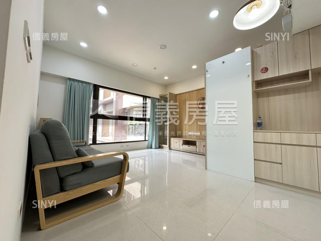 專任昇揚。臻藏高樓兩房房屋室內格局與周邊環境