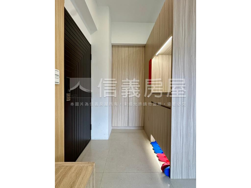 專任昇揚。臻藏高樓兩房房屋室內格局與周邊環境