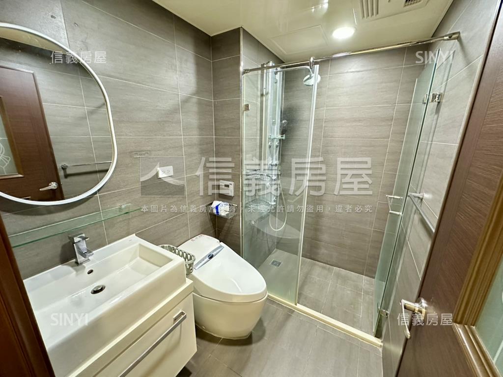 專任昇揚。臻藏高樓兩房房屋室內格局與周邊環境