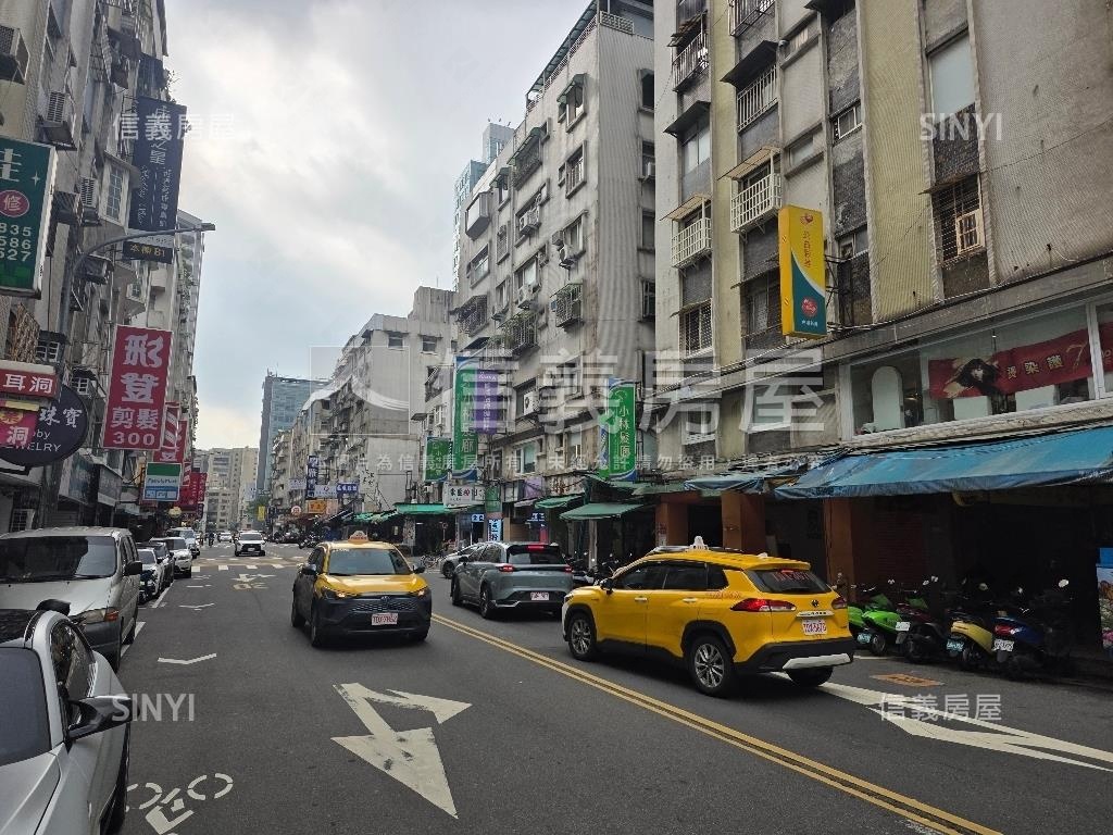 適合診所藥局三角窗金店房屋室內格局與周邊環境