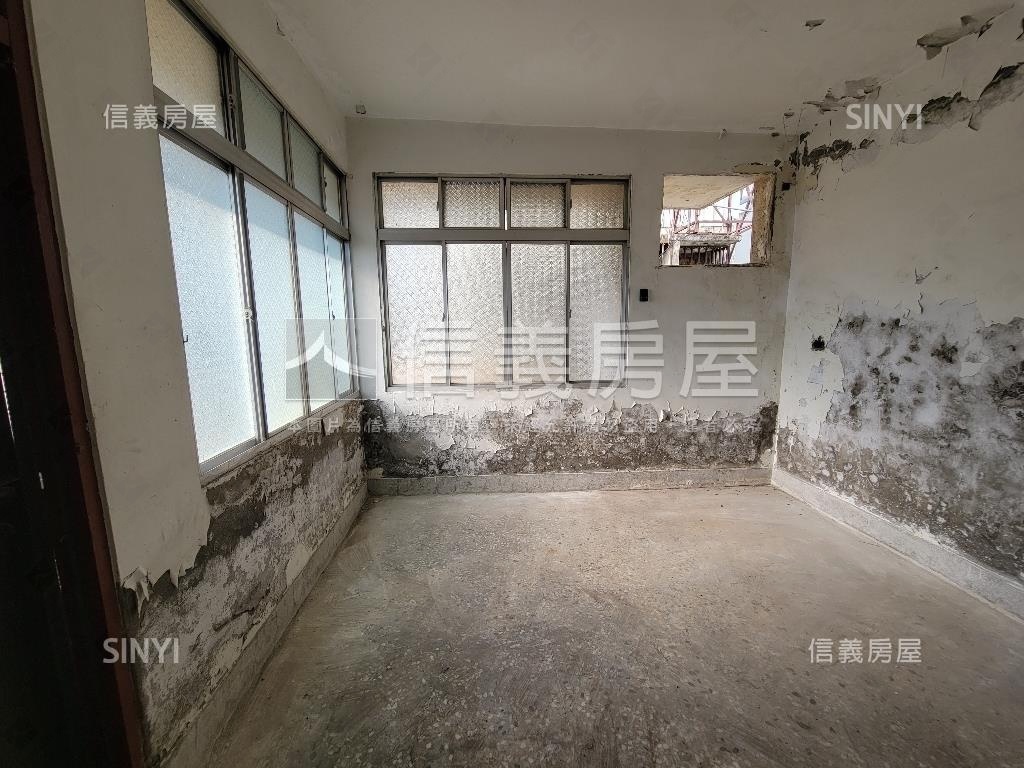 約十米面寬✦大地坪透天房屋室內格局與周邊環境