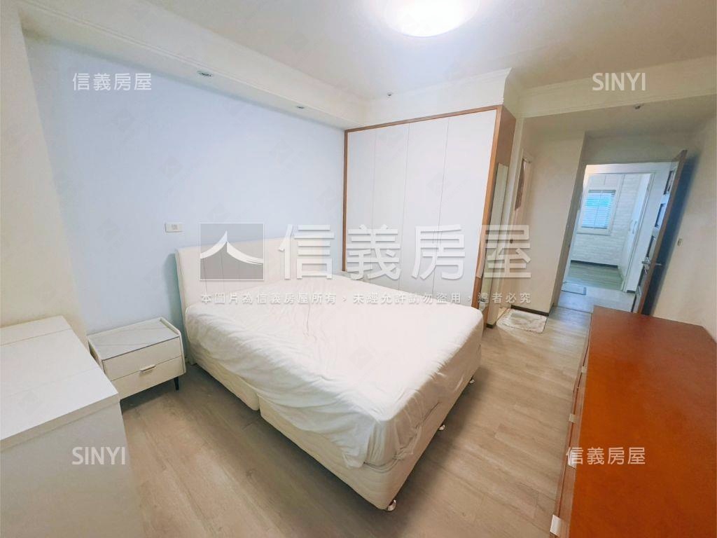 極品✪樓中樓４房４衛平車房屋室內格局與周邊環境