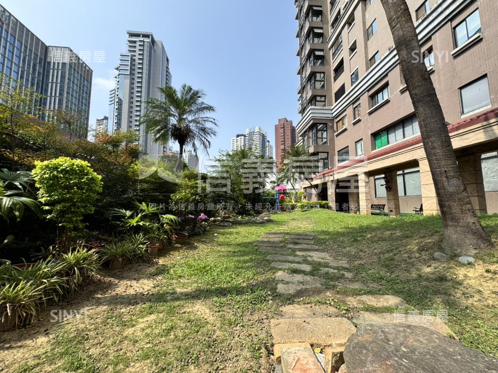 廣三帝王天廈✰三房平車位房屋室內格局與周邊環境