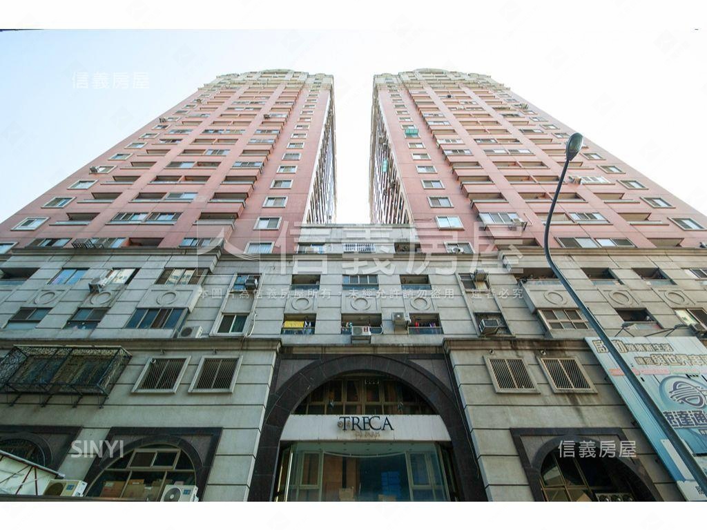 總統閣廈高樓景觀套房房屋室內格局與周邊環境