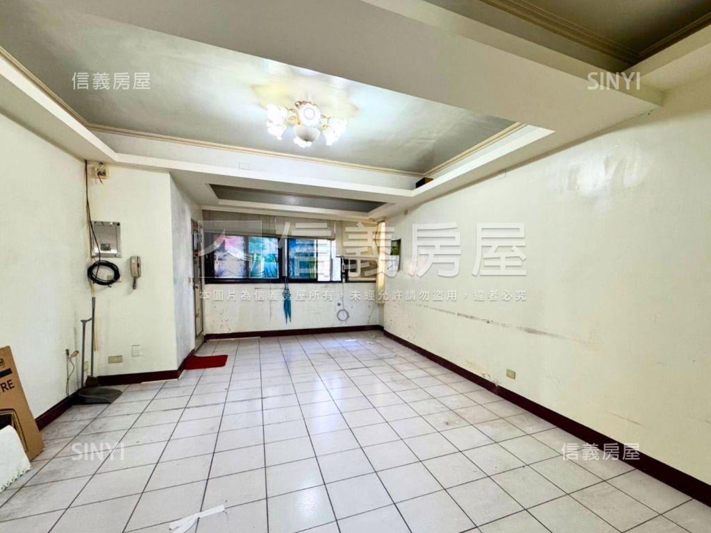 首購救星‧琴韻雅築房屋室內格局與周邊環境