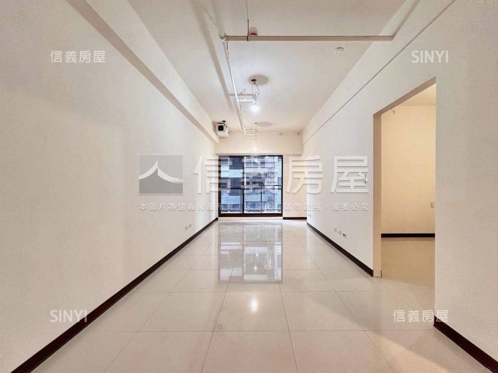 首購皇普莊園邊間兩房平車房屋室內格局與周邊環境