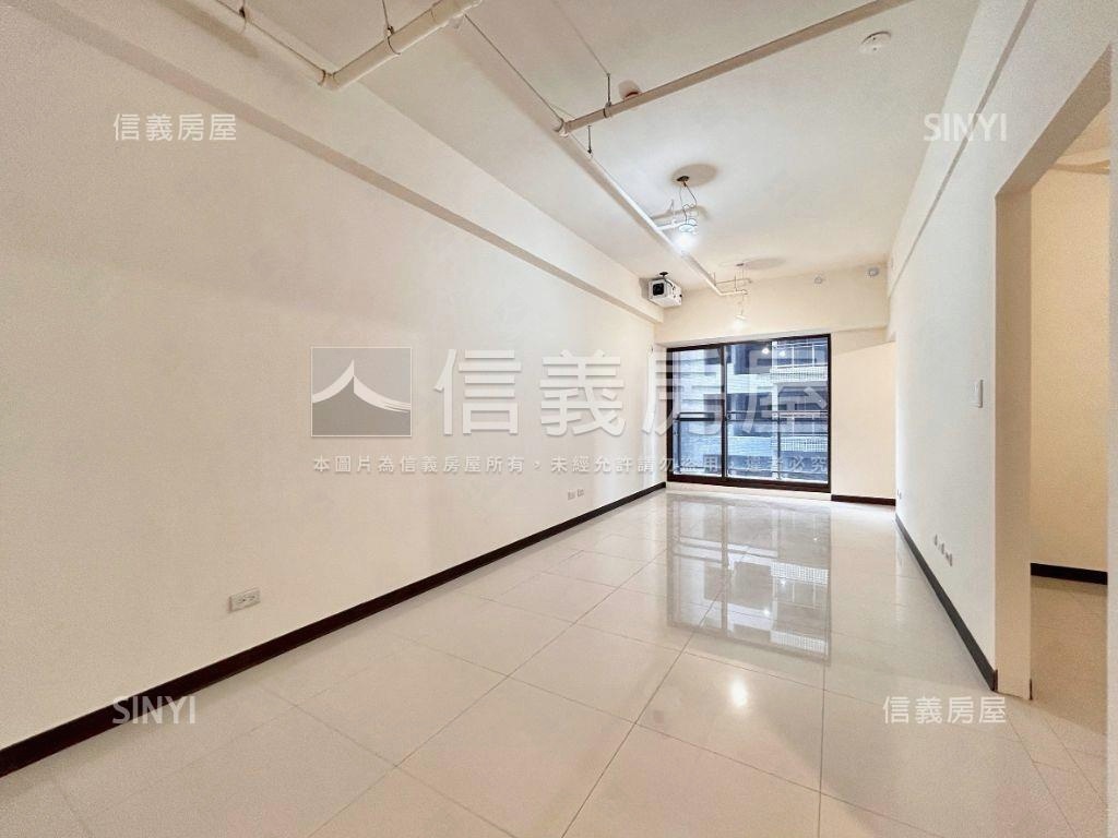 首購皇普莊園邊間兩房平車房屋室內格局與周邊環境
