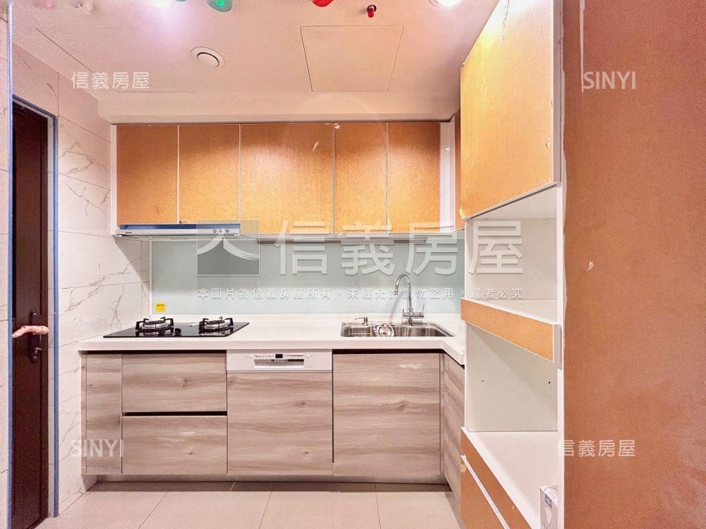 首購皇普莊園邊間兩房平車房屋室內格局與周邊環境