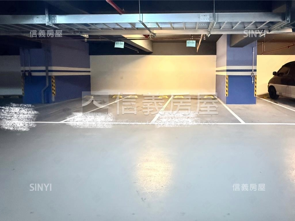 首購皇普莊園邊間兩房平車房屋室內格局與周邊環境