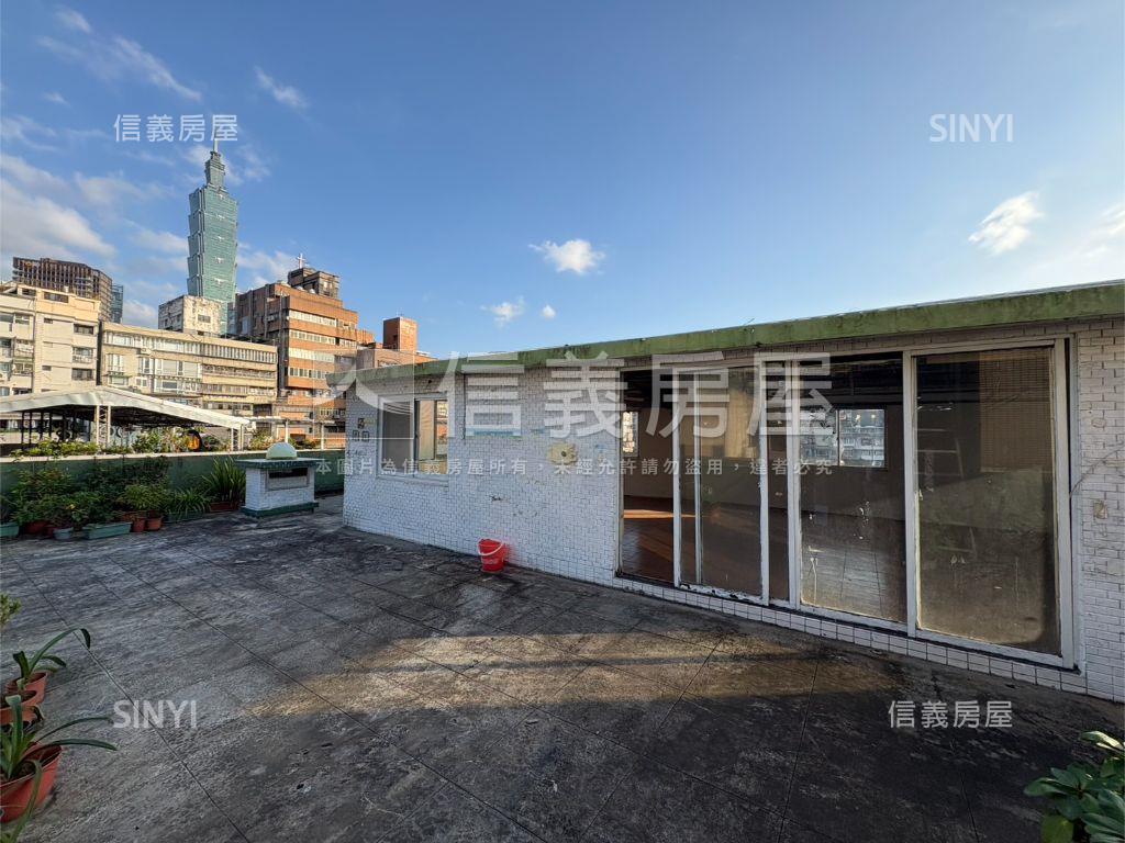 國館一層一戶電梯頂加房屋室內格局與周邊環境