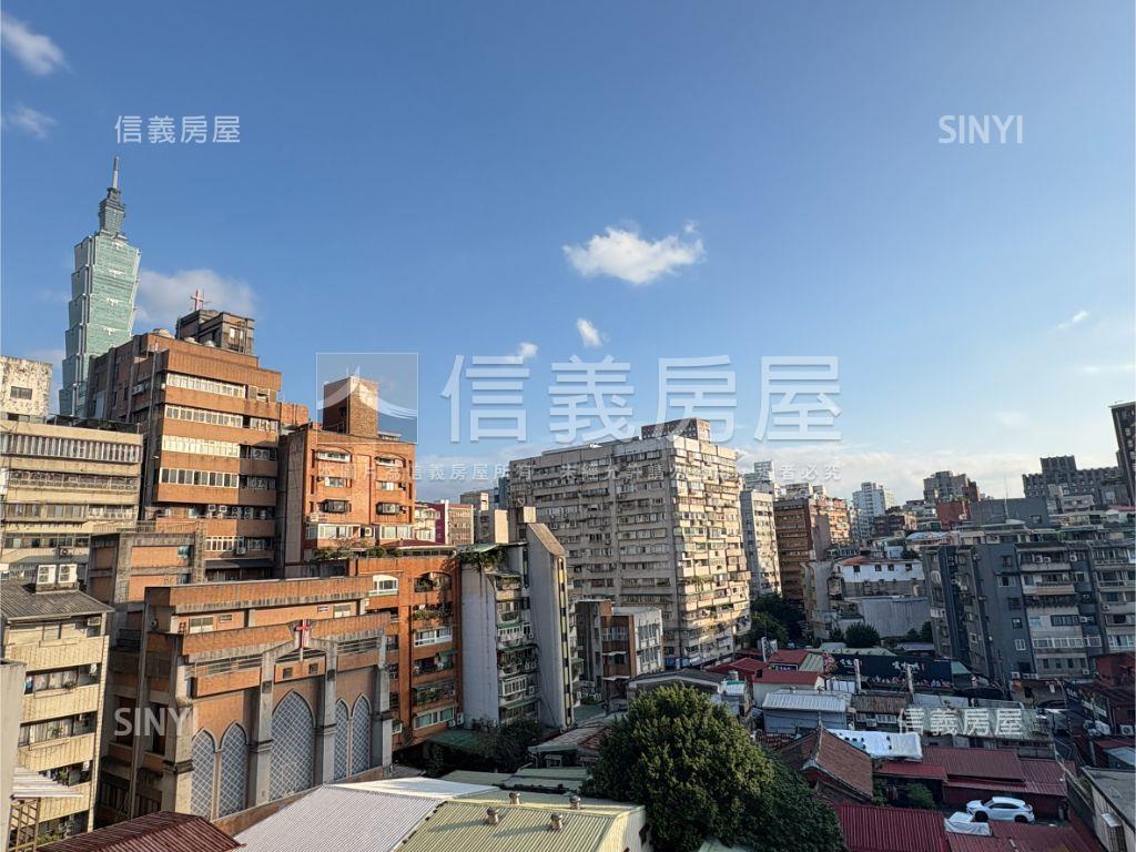 國館一層一戶電梯頂加房屋室內格局與周邊環境
