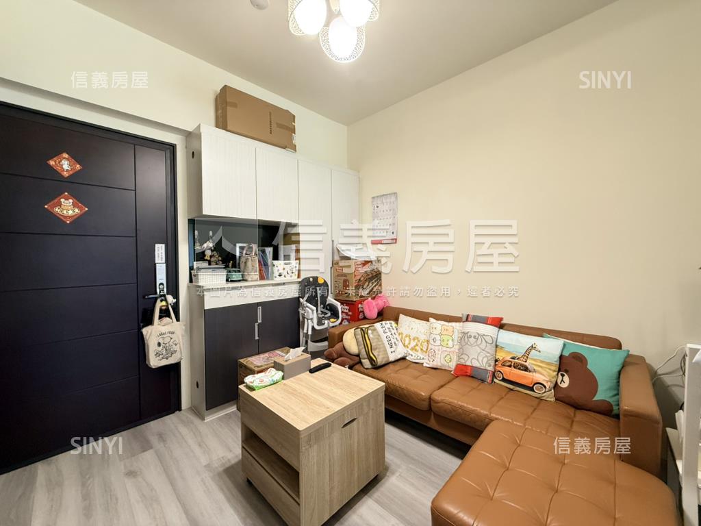 專任一方城心家的中心房屋室內格局與周邊環境