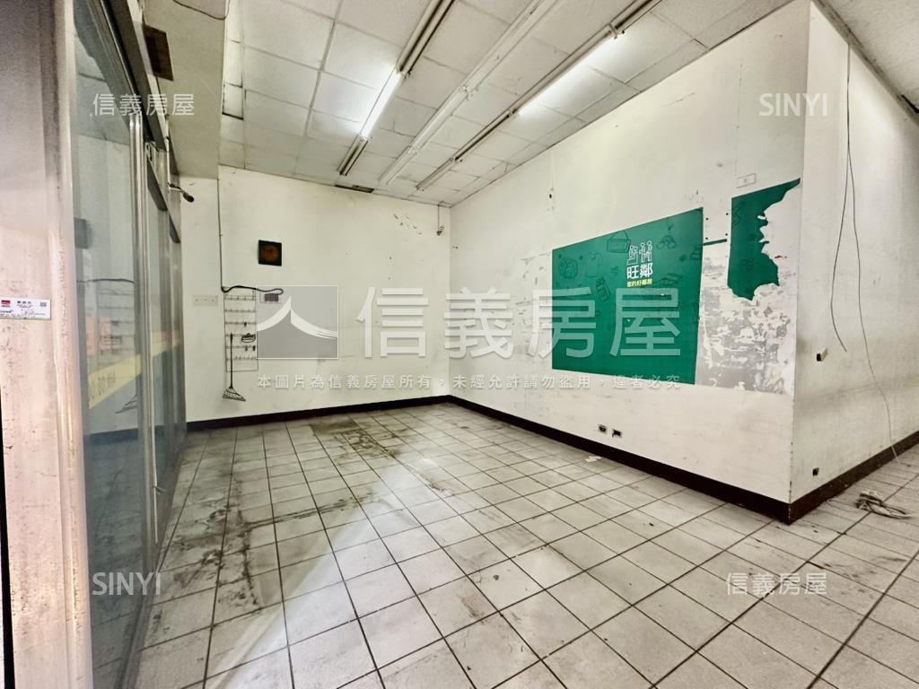 百年皇宮大面寬百坪店面房屋室內格局與周邊環境