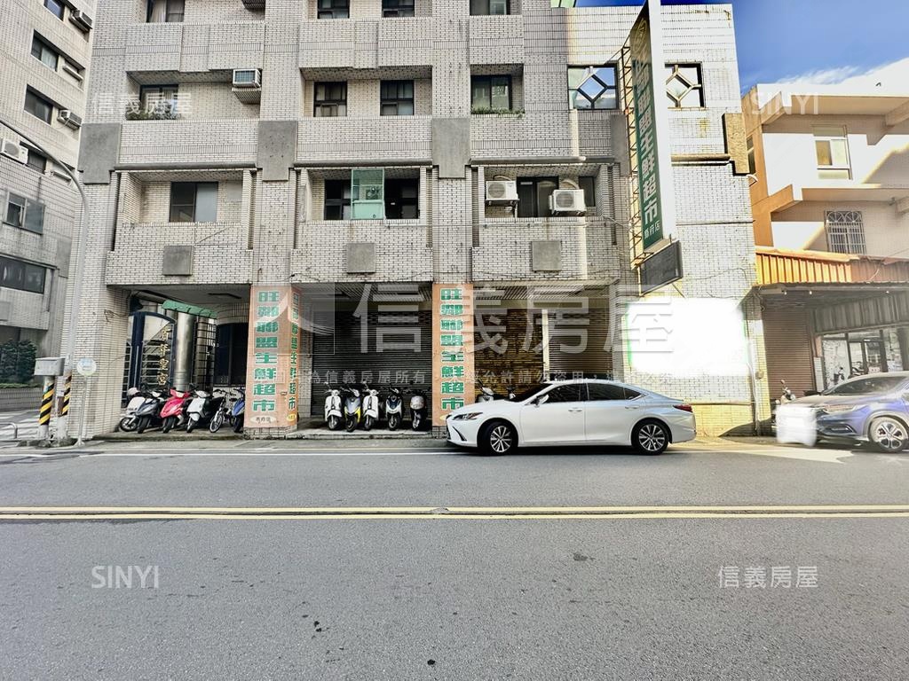 百年皇宮大面寬百坪店面房屋室內格局與周邊環境