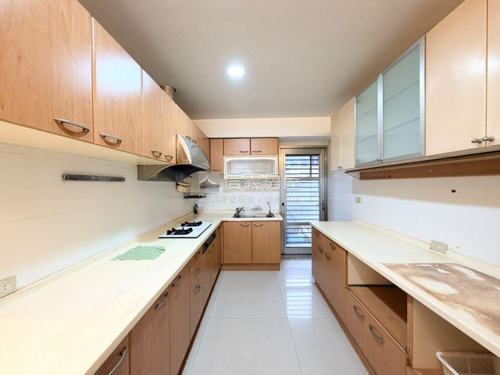 三普豪門‧日光雅境質感宅房屋室內格局與周邊環境