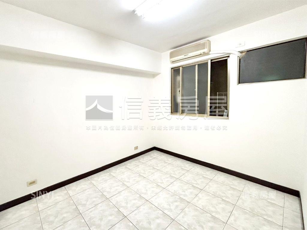 大智街稀有挑高一樓房屋室內格局與周邊環境