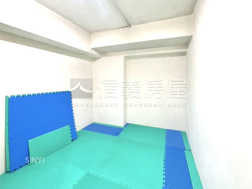 大智街稀有挑高一樓房屋室內格局與周邊環境