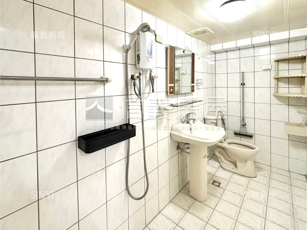 大智街稀有挑高一樓房屋室內格局與周邊環境