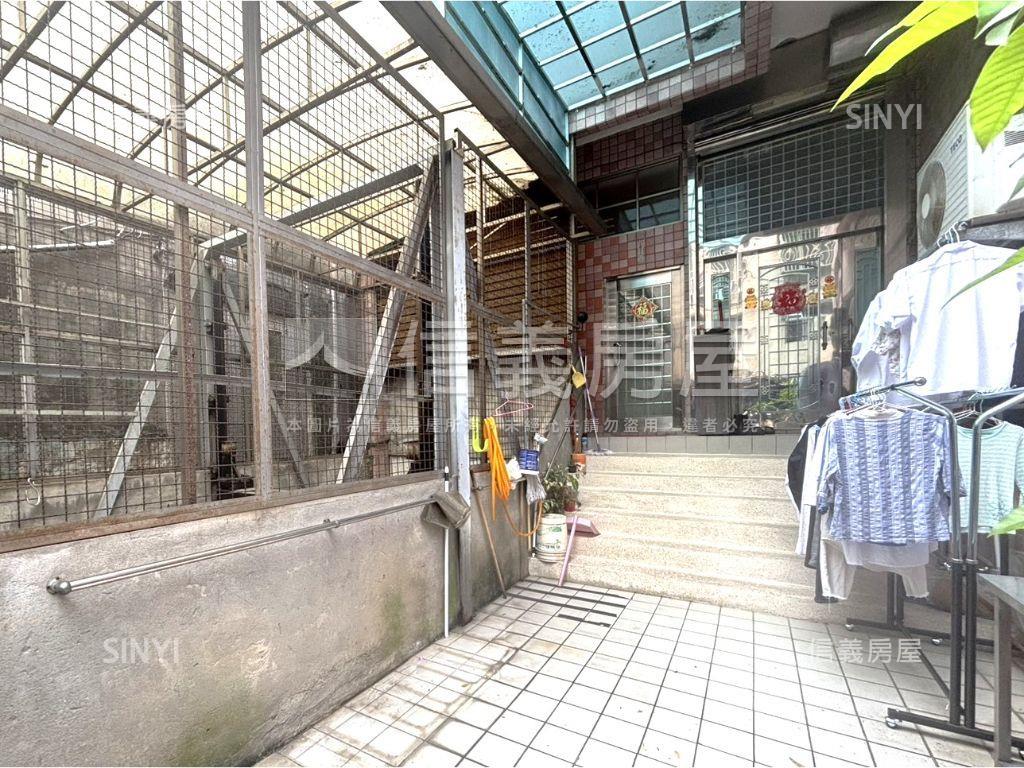 大智街稀有挑高一樓房屋室內格局與周邊環境