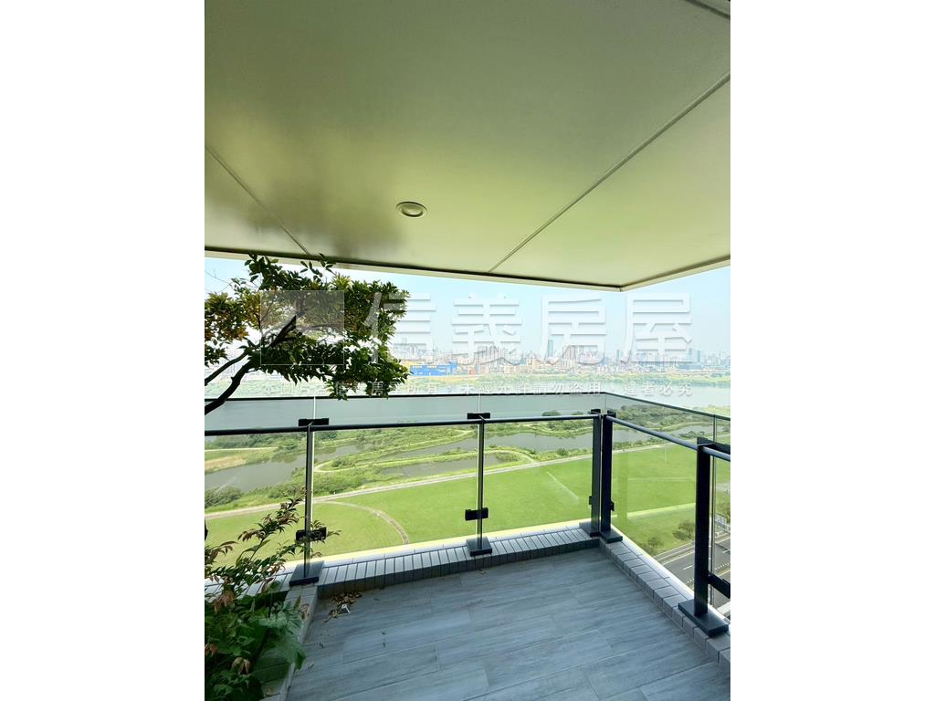 國泰朋高樓２７０度景觀戶房屋室內格局與周邊環境