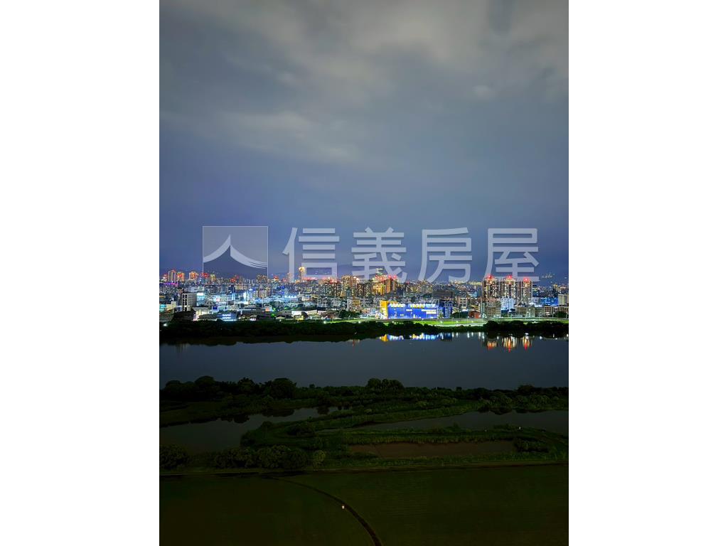 國泰朋高樓２７０度景觀戶房屋室內格局與周邊環境