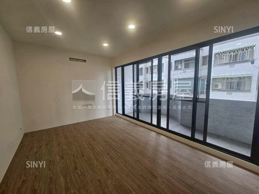 市區全新精裝大面寬透天房屋室內格局與周邊環境