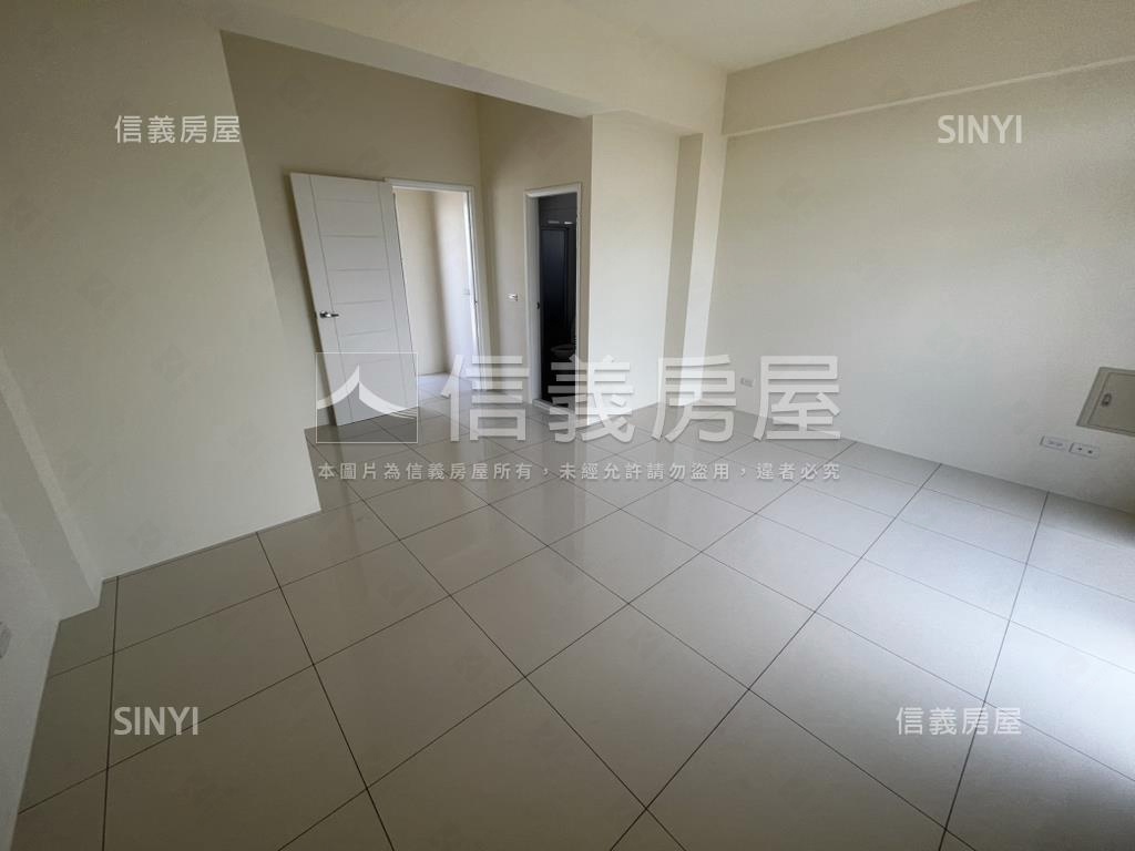芳苑全新透天房屋室內格局與周邊環境