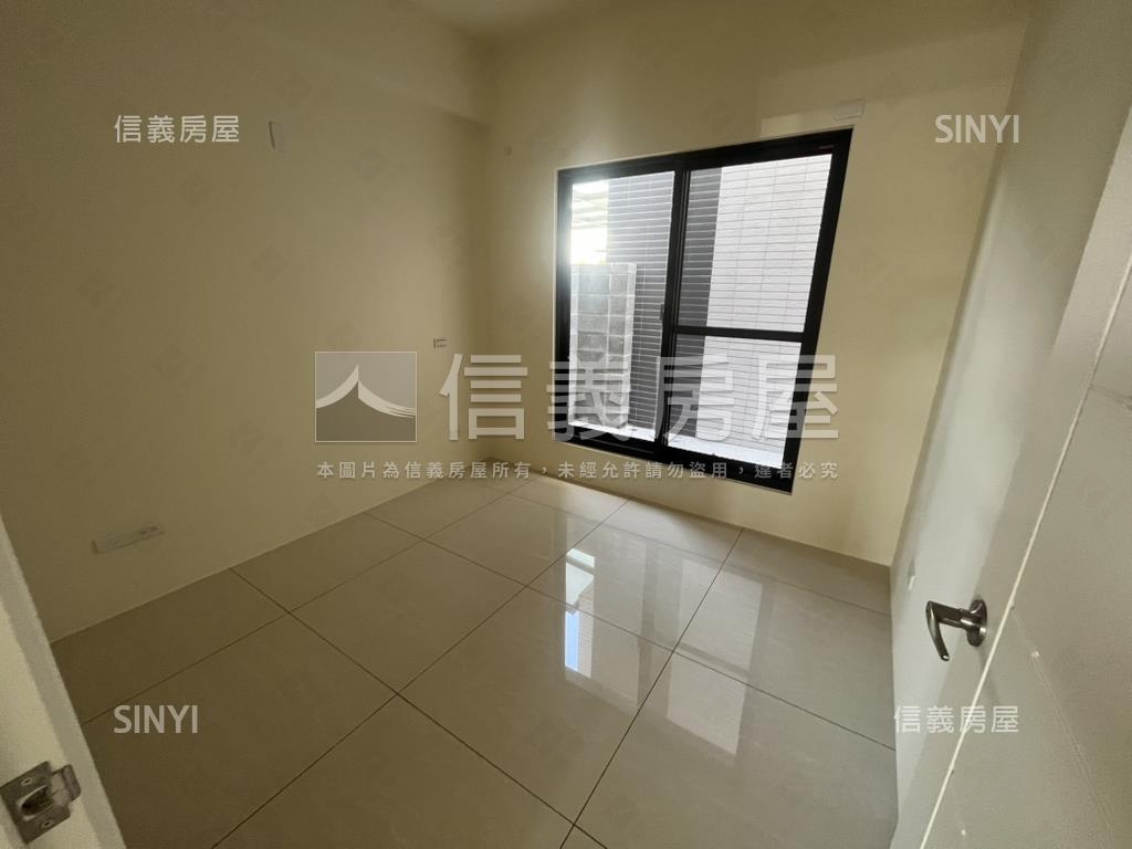 芳苑全新透天房屋室內格局與周邊環境