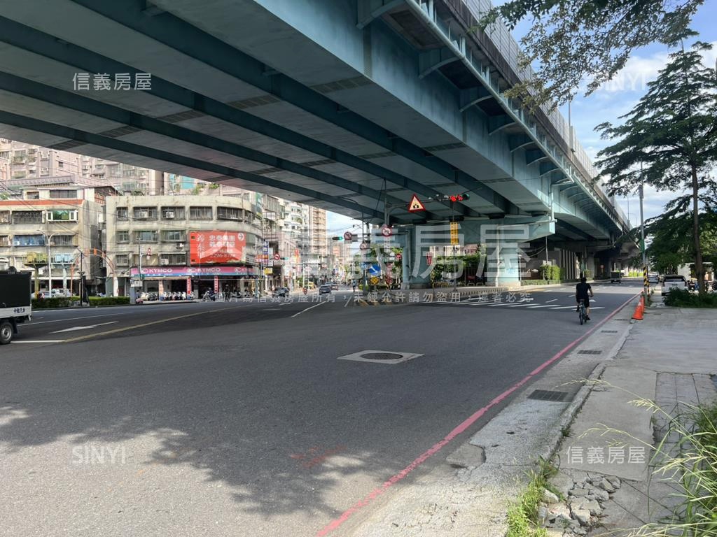 碧瑤菁品兩房兩車位房屋室內格局與周邊環境