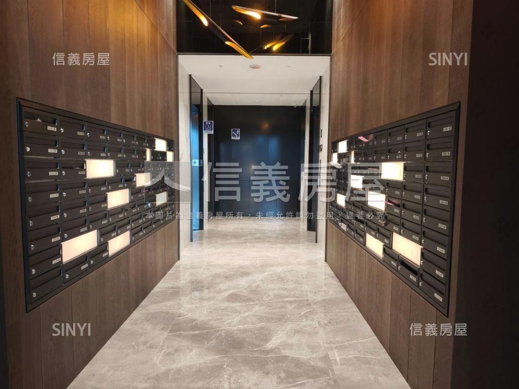 青埔新潤君頤收租辦公室房屋室內格局與周邊環境