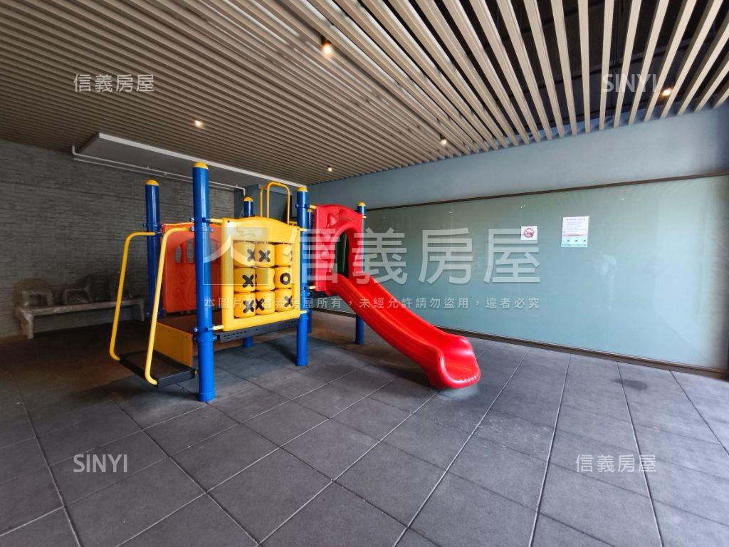 青埔新潤君頤收租辦公室房屋室內格局與周邊環境