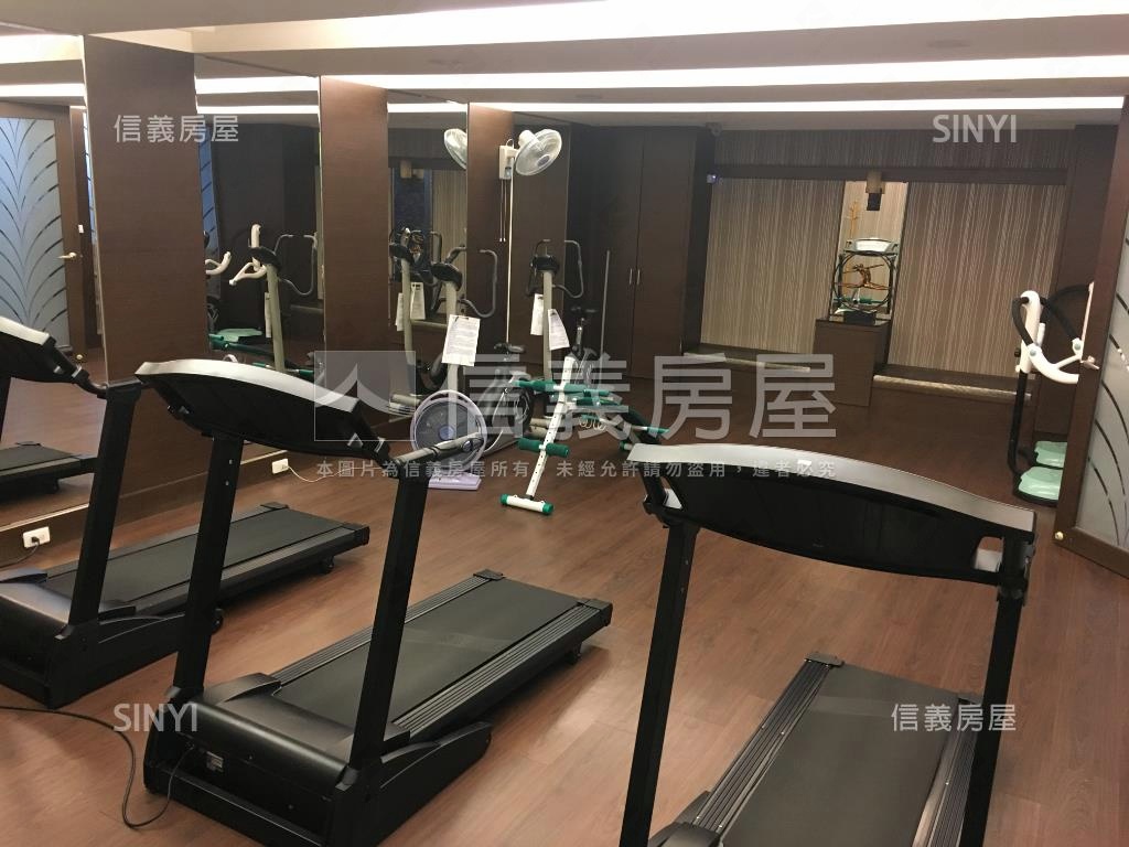 ＡＩ園區旁四季悅三房車位房屋室內格局與周邊環境
