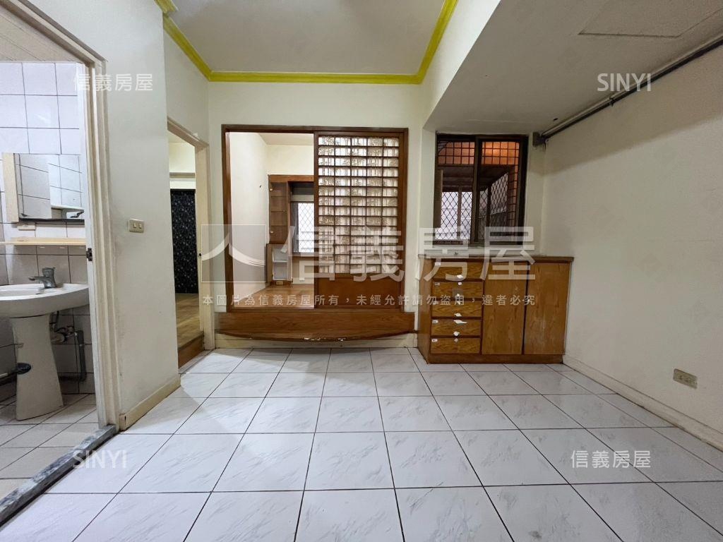 民安低總價３房房屋室內格局與周邊環境