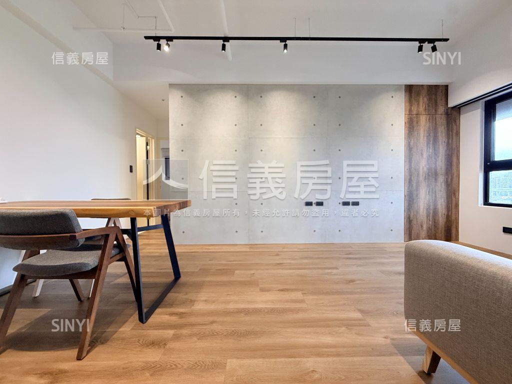 水映河景。漾豪邸三房車位房屋室內格局與周邊環境