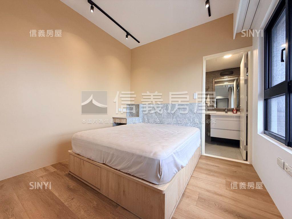 水映河景。漾豪邸三房車位房屋室內格局與周邊環境