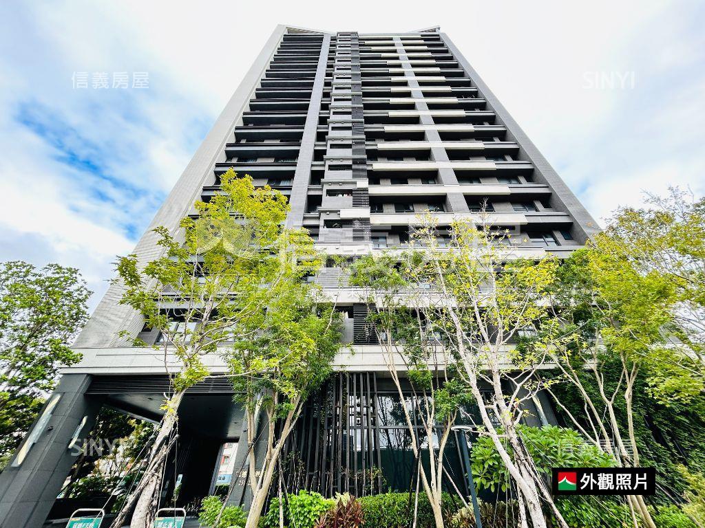 水映河景。漾豪邸三房車位房屋室內格局與周邊環境