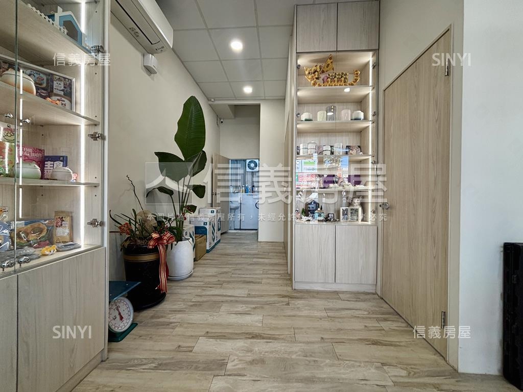近興大康橋熱鬧店面房屋室內格局與周邊環境