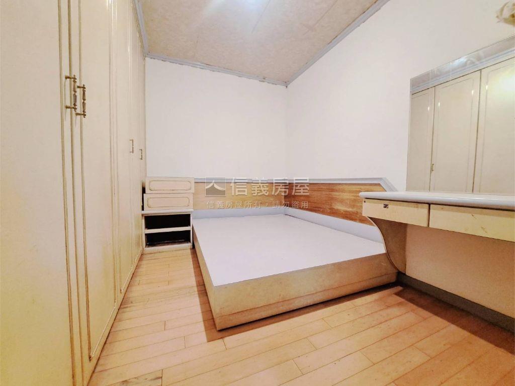 永福街低總價公寓頂加房屋室內格局與周邊環境