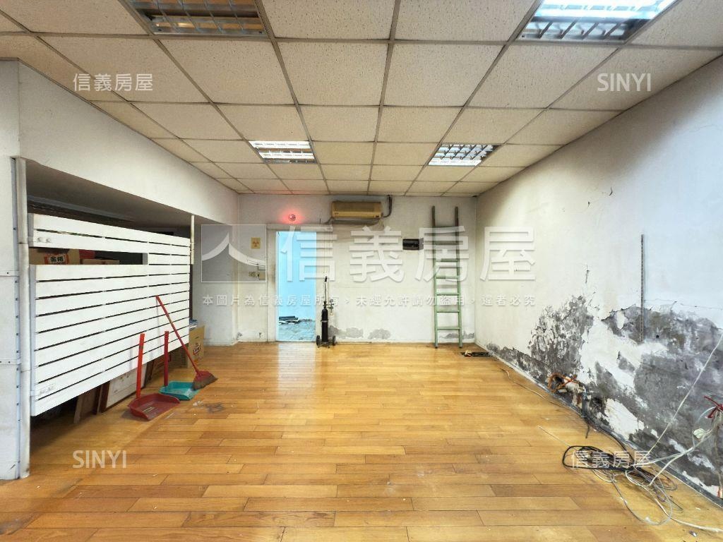 華航南京復興稀有店面房屋室內格局與周邊環境