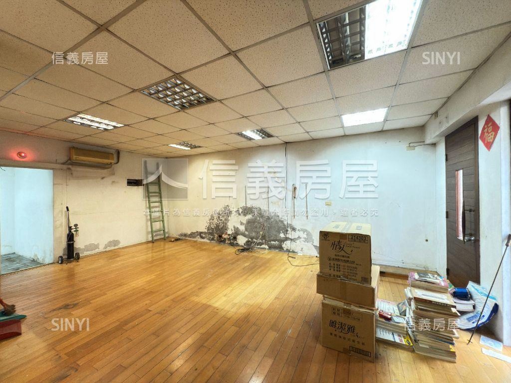 華航南京復興稀有店面房屋室內格局與周邊環境