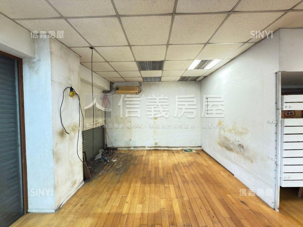 華航南京復興稀有店面房屋室內格局與周邊環境