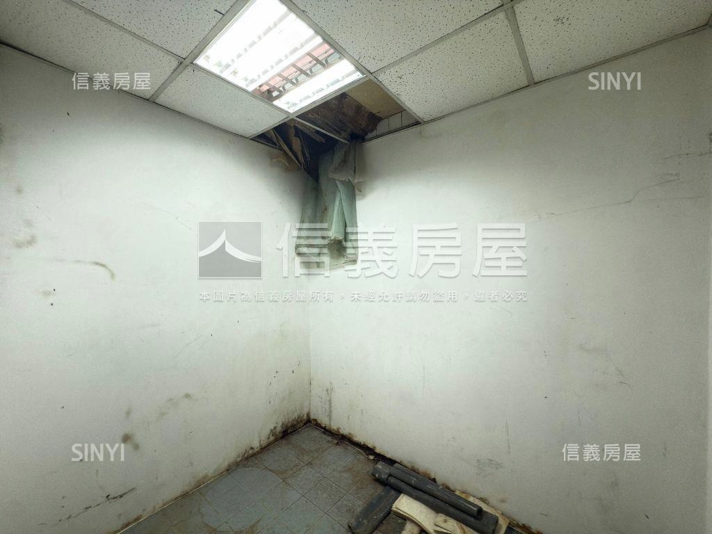 華航南京復興稀有店面房屋室內格局與周邊環境