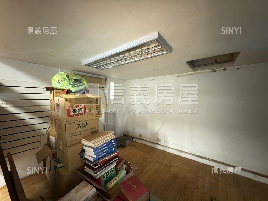 華航南京復興稀有店面房屋室內格局與周邊環境